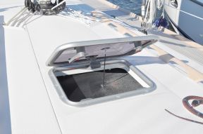 Fits All Brands #1410 for a Bug Free Environment Waterline Design Mosquito NET/Bug Screen for Boats Mounts from The Inside with Magnet or Suction Cup 